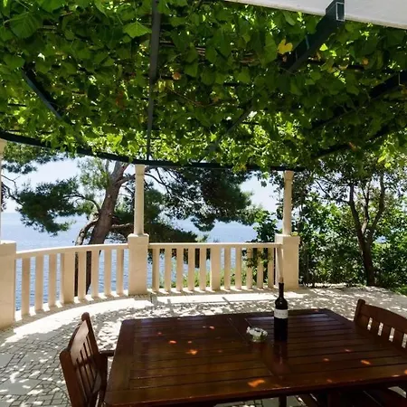 Plavac Mali Lejlighed Potomje