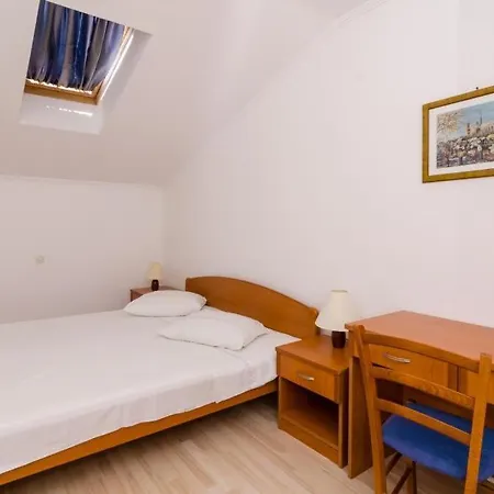 Plavac Mali Apartment *