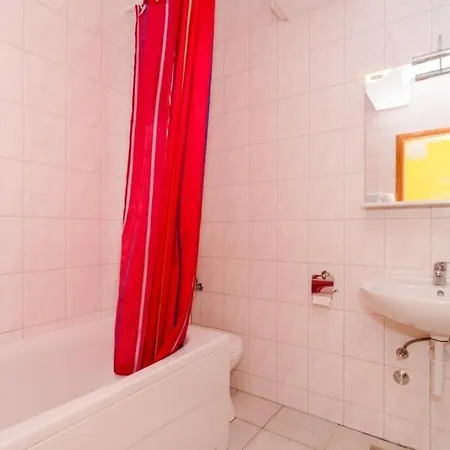 Plavac Mali Apartment