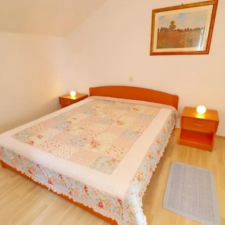 Plavac Mali Apartment *