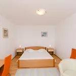Apartament Plavac Mali *