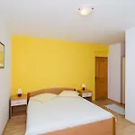 Plavac Mali Lejlighed *