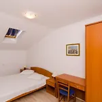 Apartament Plavac Mali *