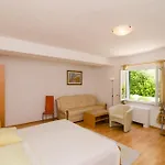 Plavac Mali