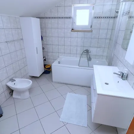 Plavac Mali Apartamento Potomje