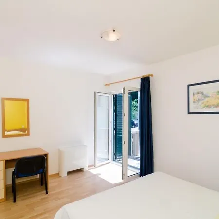 Plavac Mali Apartamento Potomje